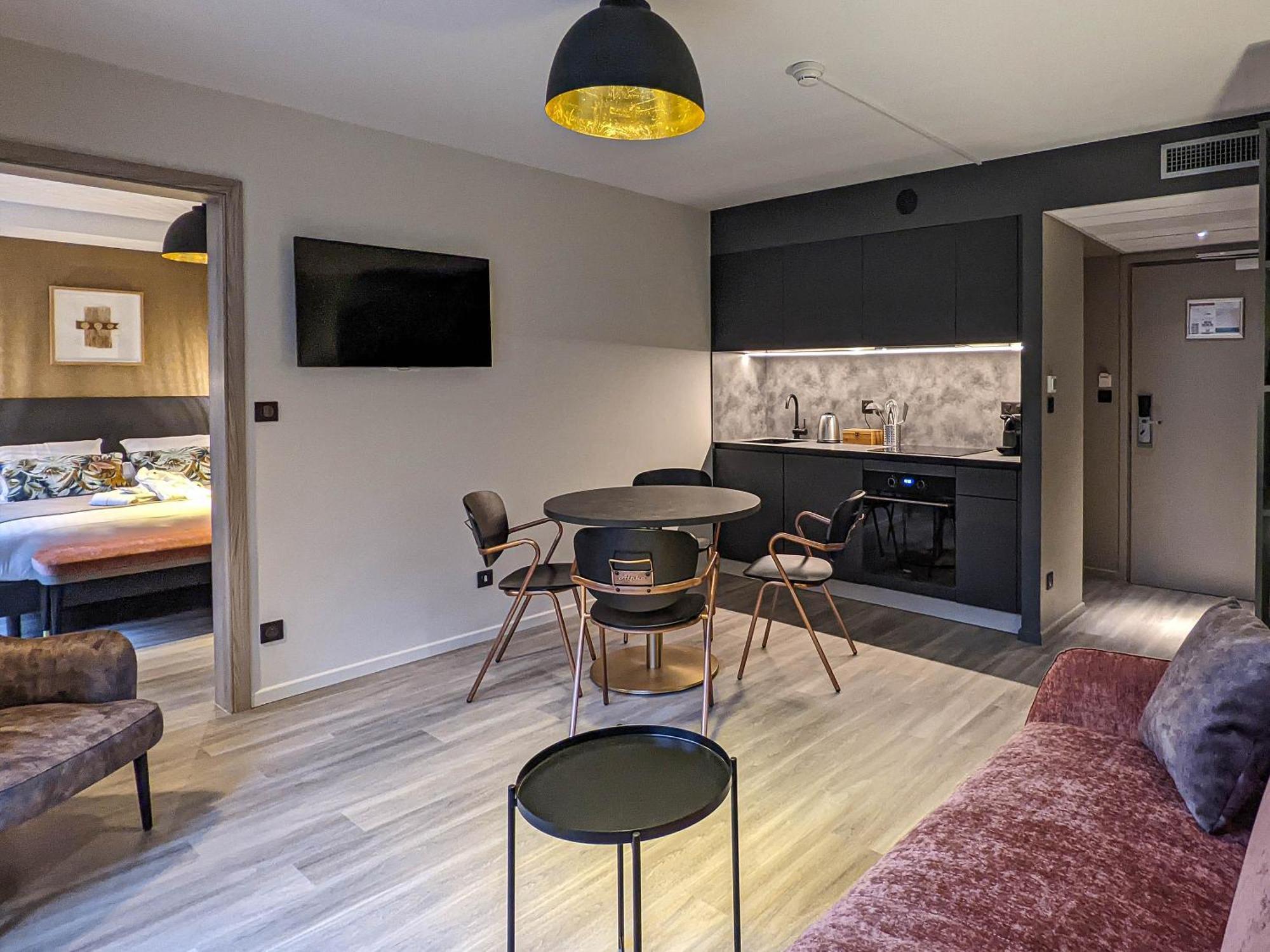 Hotel Restaurant & Spa Verte Vallee เมาสแตร์ ภายนอก รูปภาพ